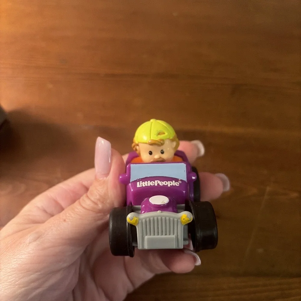 Replacement Sport Utility Vehicle‎ for Fisher-Price Little People Wheelies